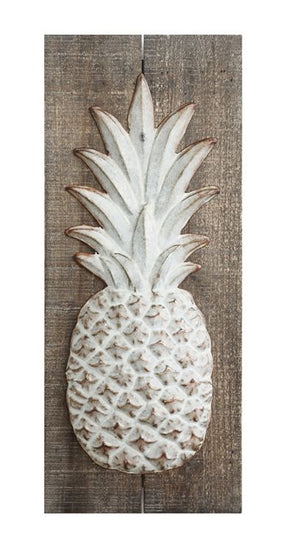 White Metal Pineapple